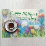 Set De Table Fête des mères Petit-déjeuner Enfants Noms Aquarel<br><div class="desc">Surprenez maman avec le petit déjeuner au lit, et organisez l'événement avec ce charmant set de table printanier ! Personnalisé avec les noms de ses enfants, ce mat coloré est oh si joyeux, fleurissant avec des tulipes d'aquarelle en violet, jaune et blanc contre un ciel bleu vif. La scène florale...</div>