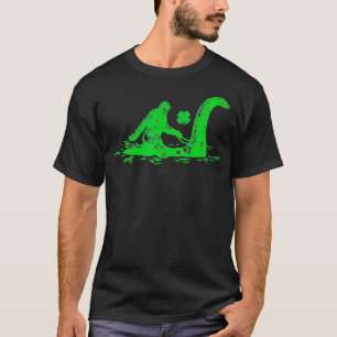 Shamrock À cheval Le Loch Ness Monster Tee TShirt