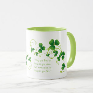 Shamrock de la Saint Patrick et Mug de bénédicti