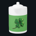 Shamrock irlandais vert moderne inoxydable<br><div class="desc">Modern irish shamrock on green background.</div>