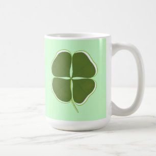 Shamrock vert foncé, quatre tasses de trèfle à feu