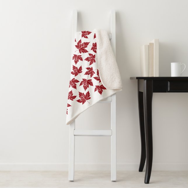 Sherpa Canada Couverture Canada Feuille d'érable Couvertu (En situation)