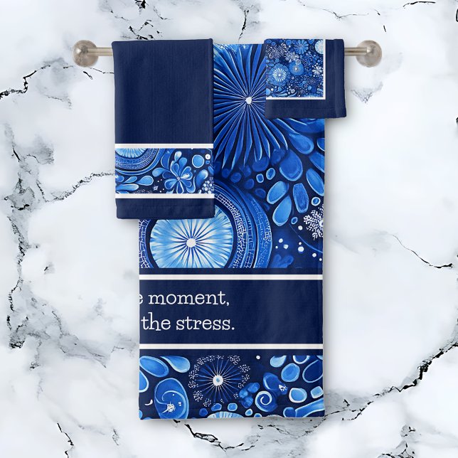 Shibori Botanique Bleu Dit : (Blue Botanical Shibori Bath Towel Set.)