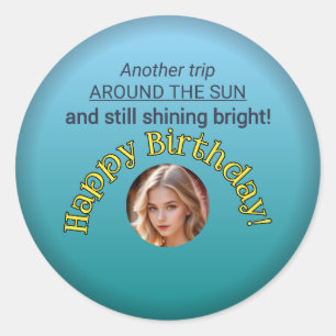 Shine Bright : Happy Anniversaire Sticker rond