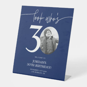 Signe De Table Affiche de bienvenue Blue 30th Birthday Regardez