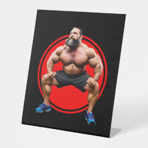 Signe De Table Barbu Musclé