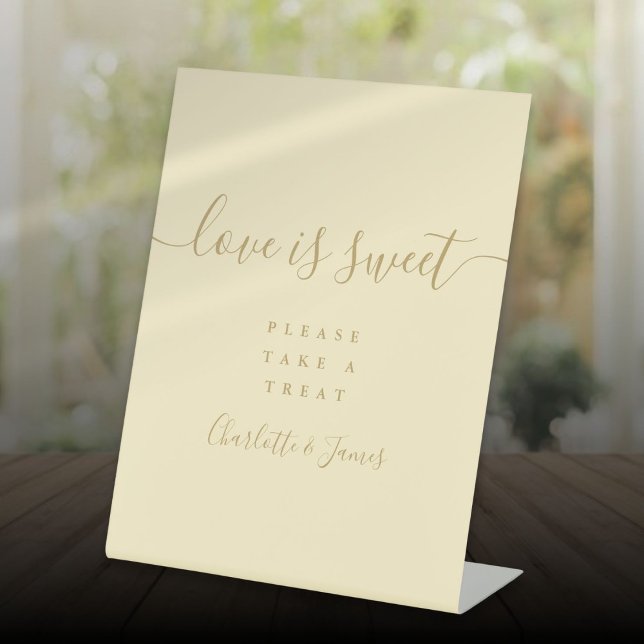 Signe De Table Beurre Jaune et Or L'amour est doux Faveur (Buttercup Yellow and Gold Love Is Sweet Favor Pedestal Sign)