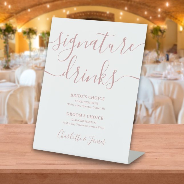 Signe De Table Boissons de signature de mariage de rose poussiére (Dusty Rose Script Wedding Signature Drinks Pedestal Sign)