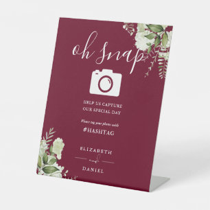 Signe De Table Burgundy Greenery Floral Script Oh Snap Photo