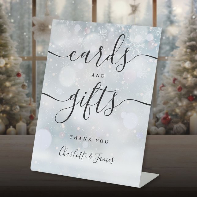 Signe De Table Cartes et cadeaux à signature de script noir d'hiv (Winter Black Signature Script Cards And Gifts Pedestal Sign)