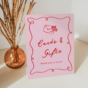 Signe De Table Cartes et cadeaux roses et rouges dessinés à la ma
