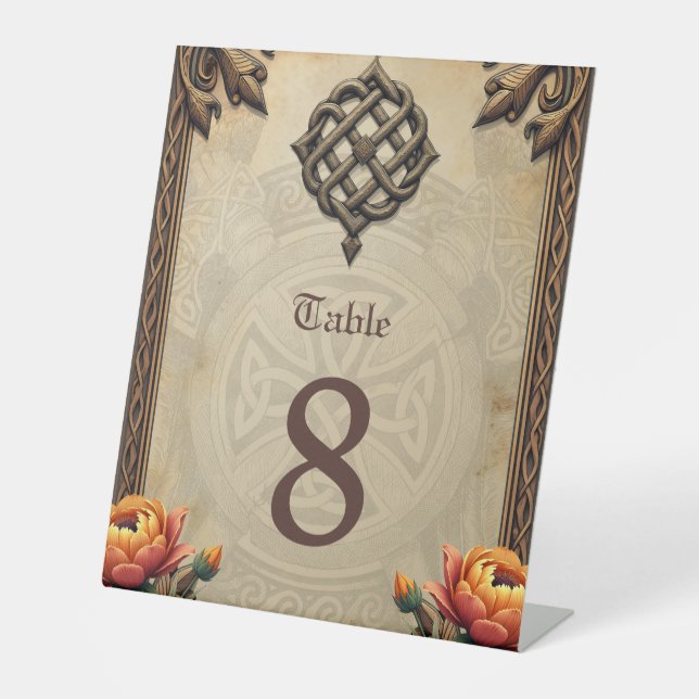 Signe De Table Celtic art and floral splendor in warm tones.  (Recto)