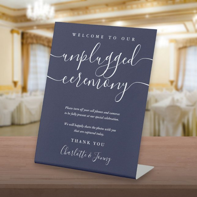 Signe De Table Cérémonie de signature Navy Blue Script Unplugged (Navy Blue Signature Script Unplugged Ceremony Pedestal Sign)