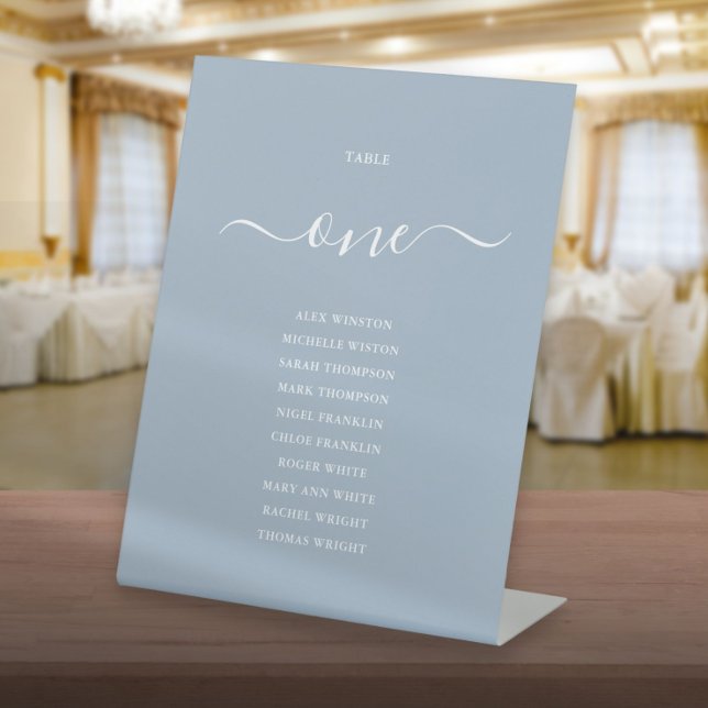 Signe De Table Chartre de table de script chic bleu poussiéreux N (Dusty Blue Chic Script Table Number Seating Chart Pedestal Sign)