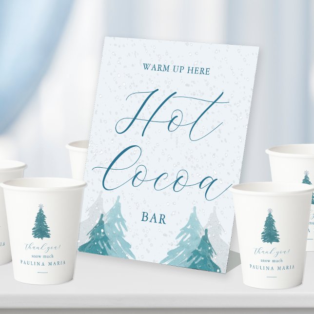 Signe De Table Chaud Cocoa Bar Wonderland Quinceanera (Warm up here hot cocoa bar pedestal sign for a cold winter birthday wonderland quinceanera.)