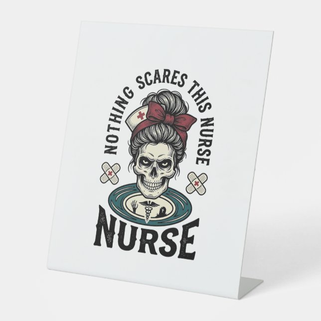 Signe De Table Chemise d'infirmière Halloween Graphique de crâne  (Recto)