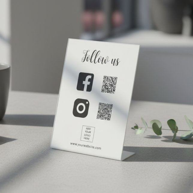 Signe De Table Code QR de logo personnalisé pour nous suivre sur  (Créateur téléchargé)
