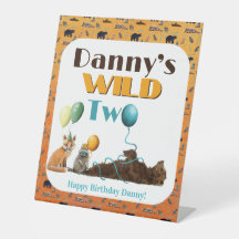 Deux Animaux Sauvages Deuxième Anniversaire