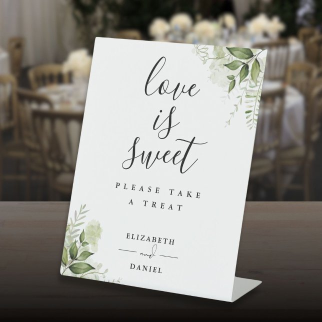 Signe De Table Élégant Fleur Vert Amour Est Douceur Faveur (Elegant Floral Greenery Love Is Sweet Favor Pedestal Sign)