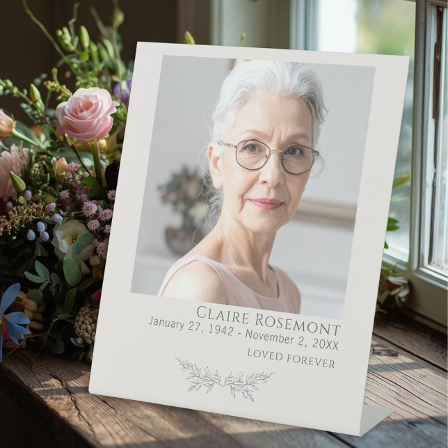 Signe De Table Elegant Floral Funeral Photo Pedestal Sign (Elegant Floral Funeral Photo Pedestal Sign
)