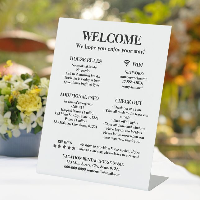 Signe De Table Elégante Maison Blanche de vacances Bienvenue (Elegant White Vacation Rental House Welcome Pedestal Sign
)