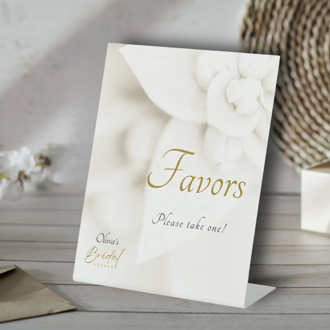 Signe De Table Faveurs de mariage Fleurie d'ivoire et écriture do (Créateur téléchargé)