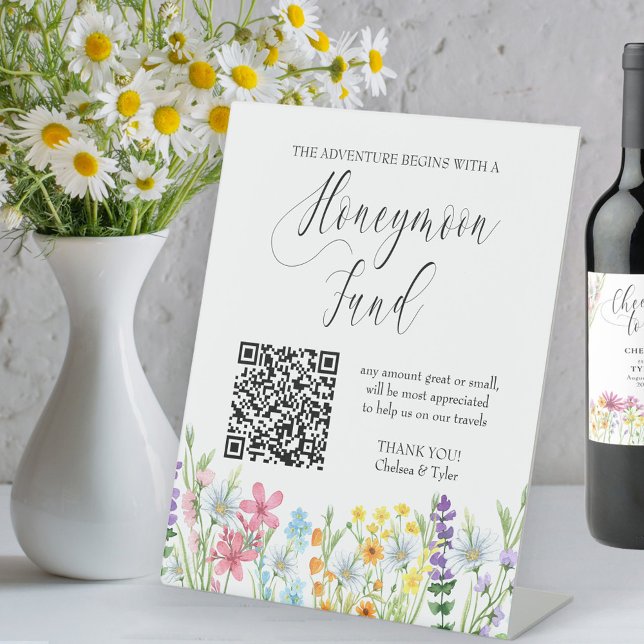 Signe De Table Fleur sauvage Meadow Honeymoon Fund Code QR Mariag (Honeymoon Fund QR Code sign from the Wildflower Meadow wedding collection by Darling & May)