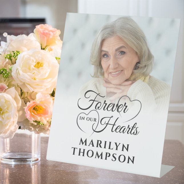 Signe De Table Funérailles Mémorial photo JAMAIS DANS NOS COEURS (Créateur téléchargé)