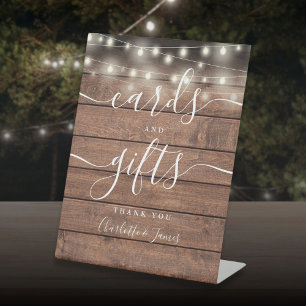 Signe De Table Guirlandes Lumineuses Cartes Et Cadeaux En Bois Ru