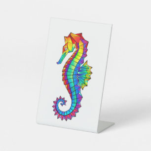 Signe De Table Hippocampe polygonal arc-en-ciel