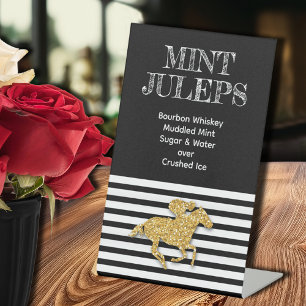 Signe De Table Jus de menthe de chevaux de course d'or