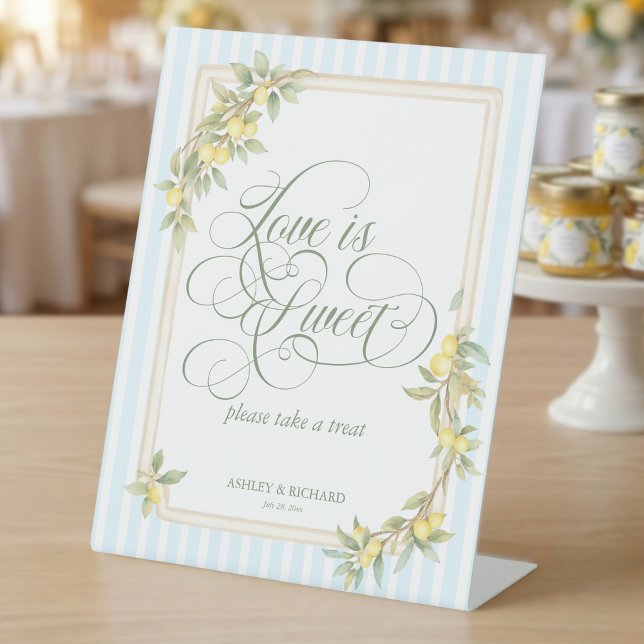 Signe De Table L'amour est un doux mariage au citron côtier (elegant mediterranean lemon coastal stripe love is sweet wedding favor table pedestal sign)