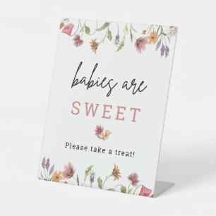 Signe De Table Les bébés Fleurs sauvages de printemps sont Baby s