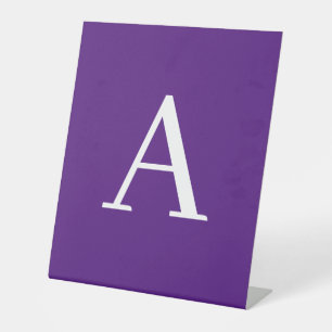 Signe De Table Lettre initiale Monogramme Style moderne violet