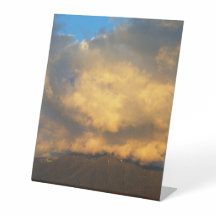 L'explosion du nuage du coucher du soleil
