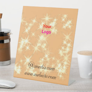 Signe De Table Logo personnalisé simple et élégant ici société g