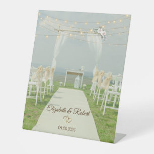 Signe De Table Lumières de guirlande sur tonnelle de mariage sur