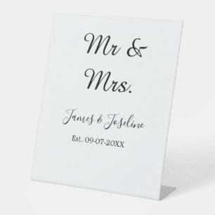 Signe De Table M. et Mme ajoutent le nom est. Date année couple m