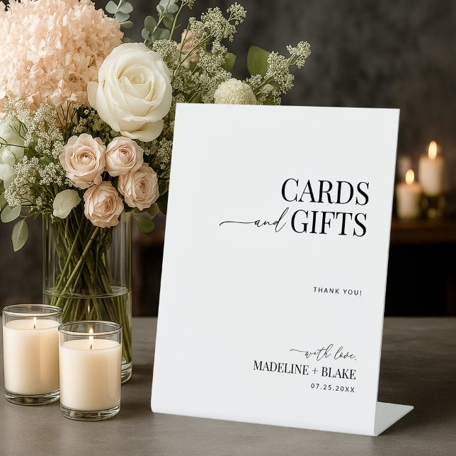 Signe De Table MADDIE Cards and Gifts Sign (Créateur téléchargé)