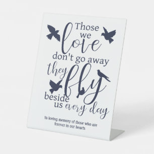 Signe De Table Mariage dans la table de mémoire aimante