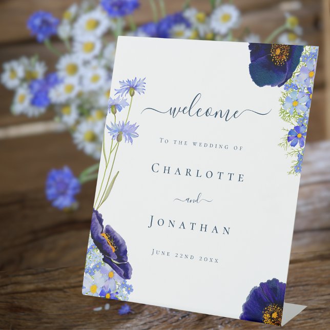 Signe De Table Mariage Fleur sauvage moderne Bienvenue (Elegant blue summer floral rustic wildflower wedding welcome with stylish typography script )