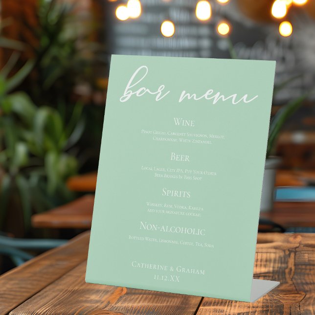 Signe De Table Menthe Green Typography Spring Wedding Bar Menu (Créateur téléchargé)
