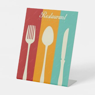Signe De Table menu sur fond coloré Signal de piédestal