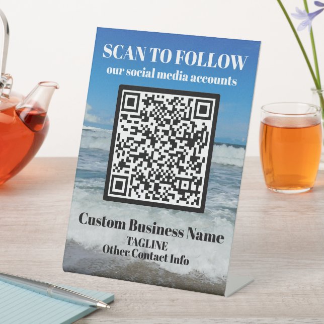 Signe De Table Modèle de code QR personnalisé pour les réseaux so (In SItu)