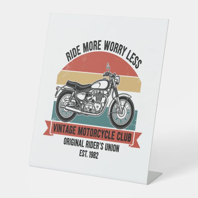 Signe De Table Moto Club Est vintage. 1982 (Recto)