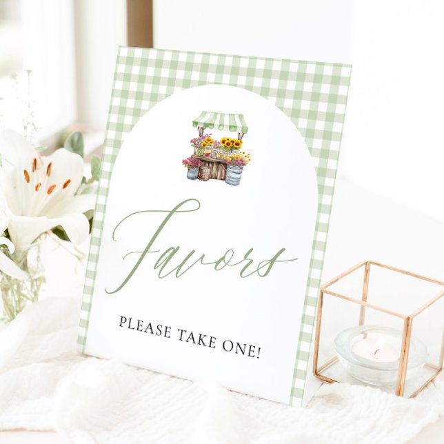 Signe De Table Pancarte de faveurs gingham vert frais du marché (Green Gingham Fresh Off The Market Favors Sign)