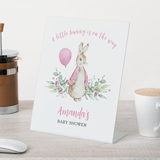 Signe De Table Peter Rabbit Baby shower rose (In SItu)