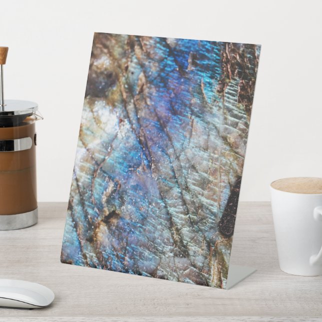 Signe De Table Profondeurs Iridescendantes (In SItu)