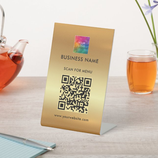 Signe De Table QR Code Votre Logo Faux Gold Custom Scan For Menu (In SItu)