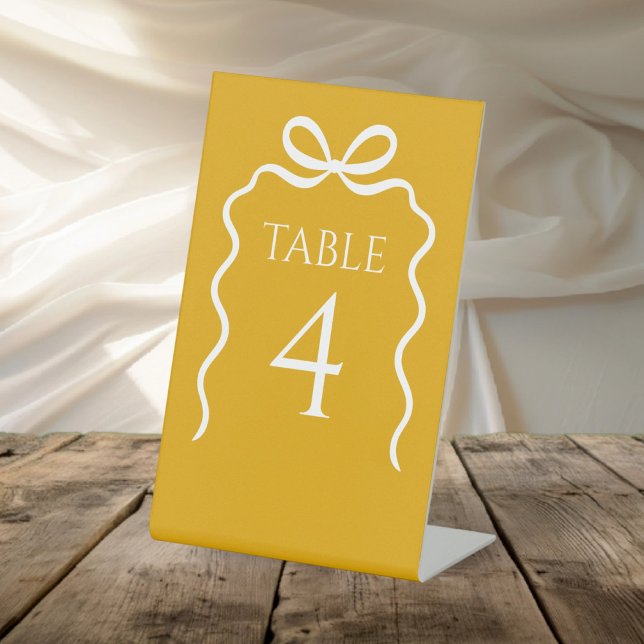 Signe De Table Quinceanera Modern Ribbon Frame Numéro de tableau (Quinceanera Modern Ribbon Frame Table Number Pedestal Sign by Ricaso. Celebrate the 15 year old )